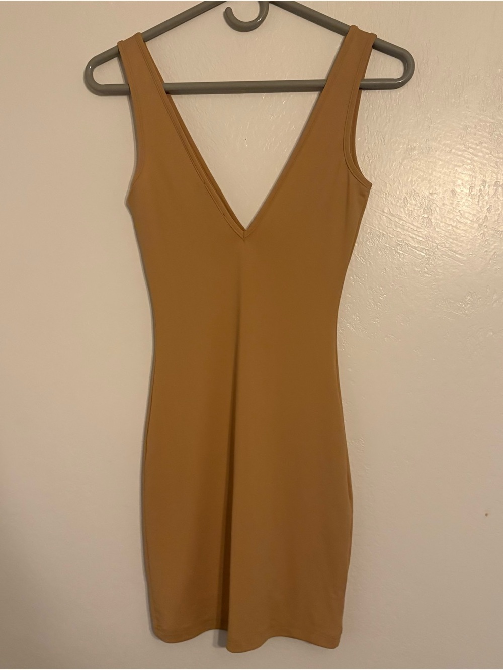 NADINE MERABI Beige V-Neck Sleeveless Bodycon Mini Stretch Knit Dress S